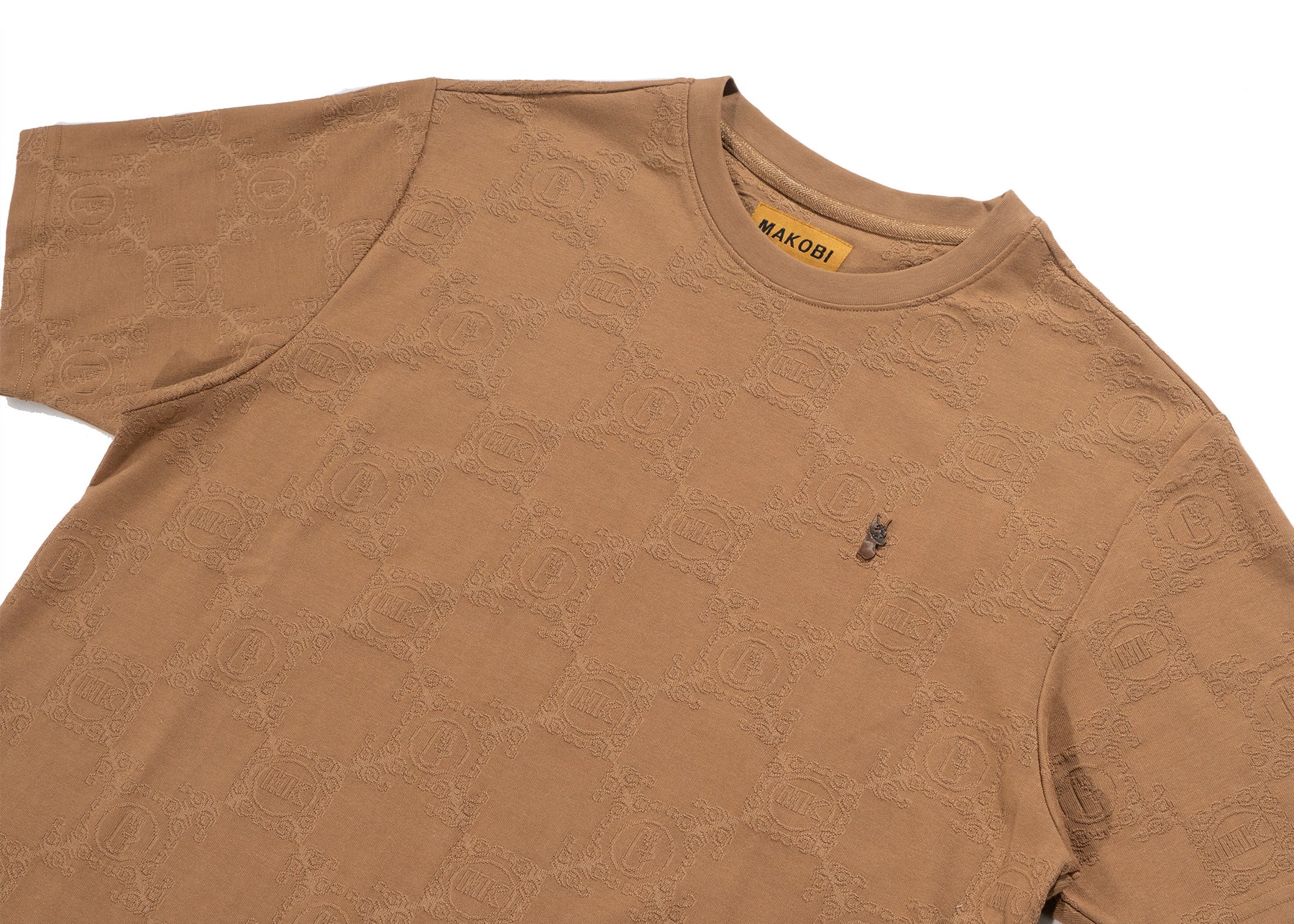M335 Makobi Caspar Embossed Tee - Image 39