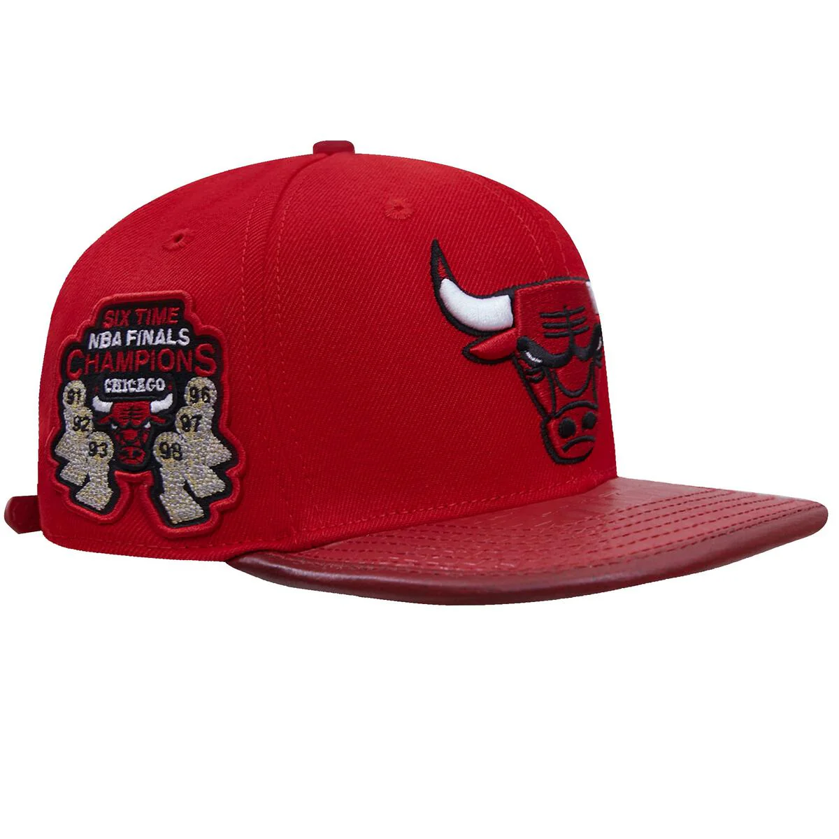 Pro Standard - Chicago Bulls Logo Gator Visor Strapback Hat - Image 3