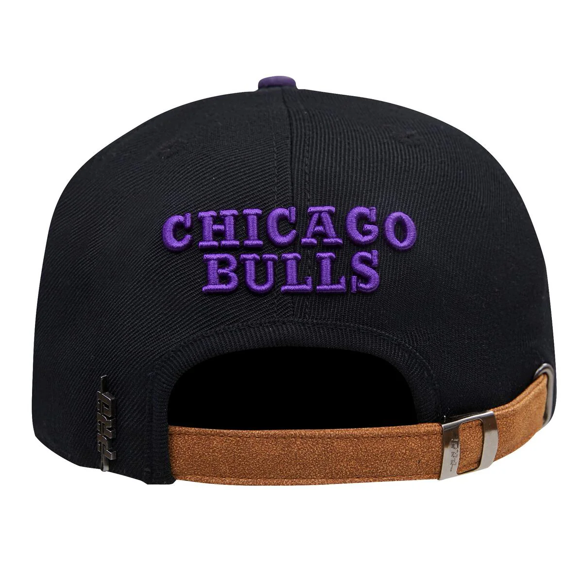 Pro Standard - Chicago Bulls Two Tone Leather Brim Snapback Hat - Image 6